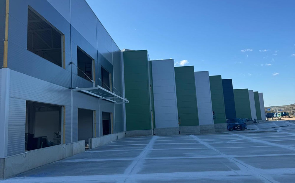 hala 3000 m2 Gilau 3
